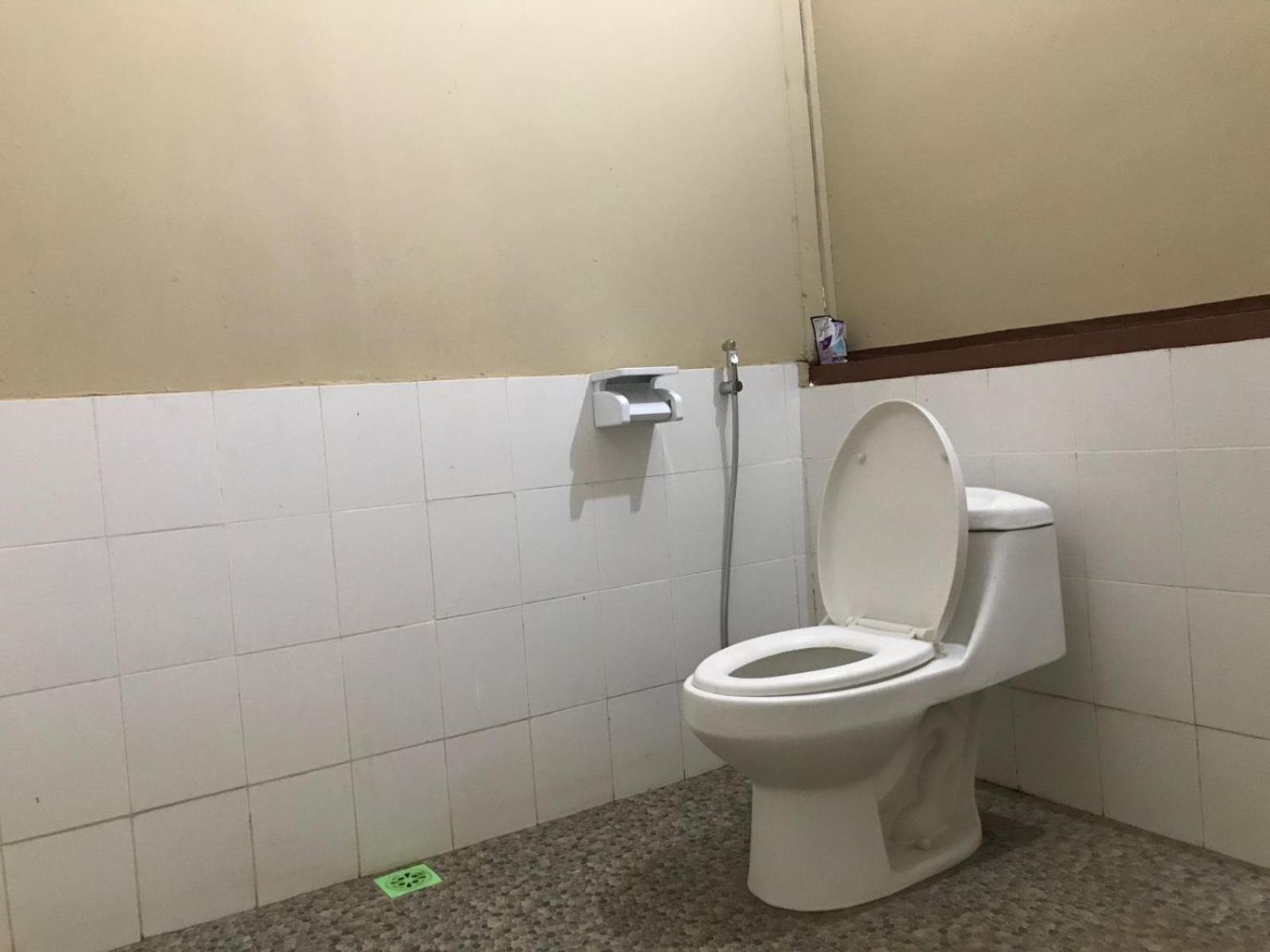 丹戎 Kevin House酒店 外观 照片